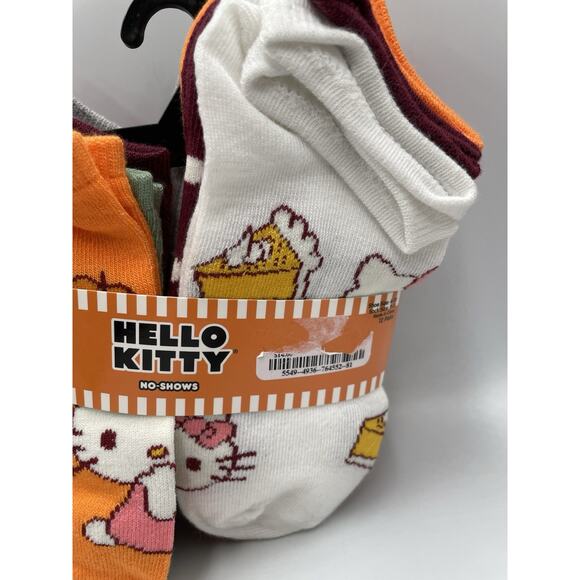 Sanrio Hello Kitty 2024 Halloween Cute & Spooky No Show Socks 12 Pairs NEW - Picture 7 of 7